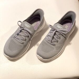 Skechers go walk hands free slip ins , women’s grey size 8